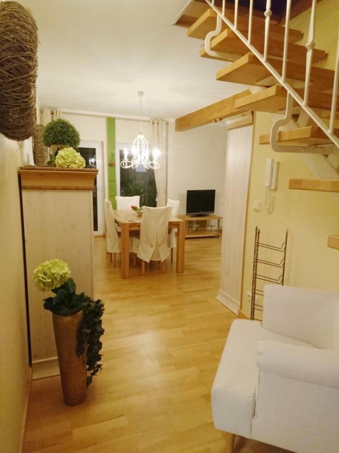Ferienwohnung zur Himmelsscheibe Ziegelroda Exterior foto